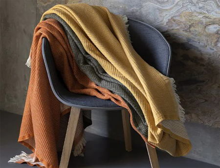 Plaid EMPREINTES laine mérinos - BRUN DE VIAN-TIRAN
